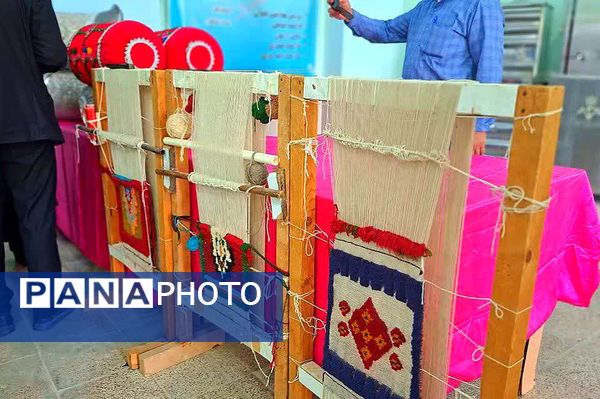 برگزاری نمایشگاه به مناسب هفته ملی مهارت در شهرستان باشت