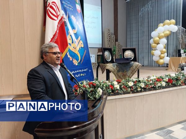آیین بزرگداشت مقام معلم در شهرستان ابهر با حضور مسئولان استانی و شهرستانی