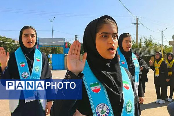 جشن مهر ایثار و نماز و بازگشایی مدارس یک مهر در دبیرستان هیأت امنایی فرهیختگان