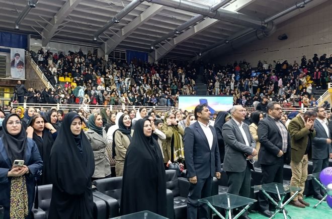 مسیرِ مدرسه، روایتِ عشق رانندگان سرویس