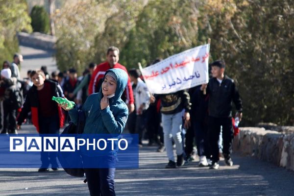 همایش کوه‌روی دانش‌آموزان پسر نواحی پنجگانه تبریز