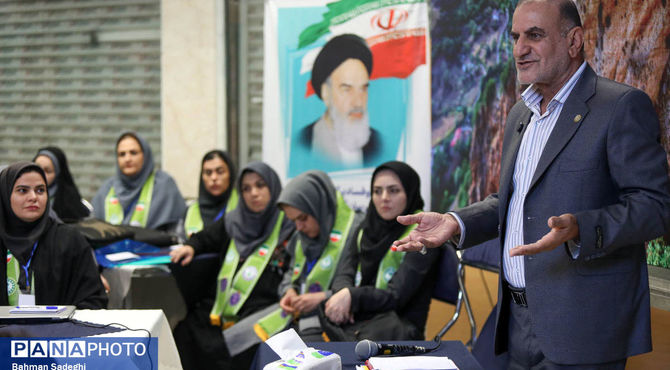 «پیرامید» تمرینی برای مسئولیت‌پذیری، نظم و هماهنگی بیشتر دانش‌آموزان است