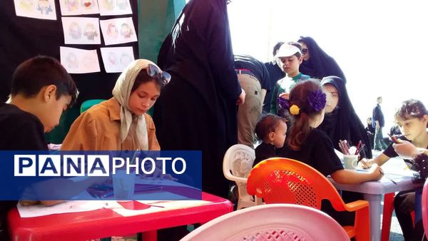 مشارکت دانش‌آموزان و فرهنگیان در اجرای برنامه‌های فرهنگی مسیر پیاده‌روی جاماندگان اربعین