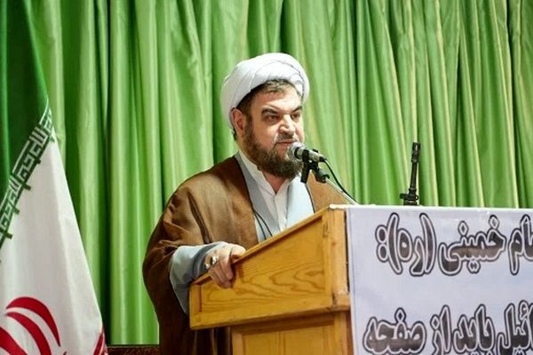 شهید فهمیده نماد بصیرت، غیرت و ایمان نوجوان ایرانی است