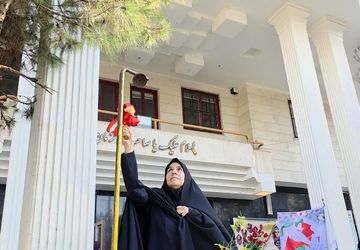 آغاز سال تحصیلی جدید با شعار توسعه عدالت برای ایران برای مدرسه