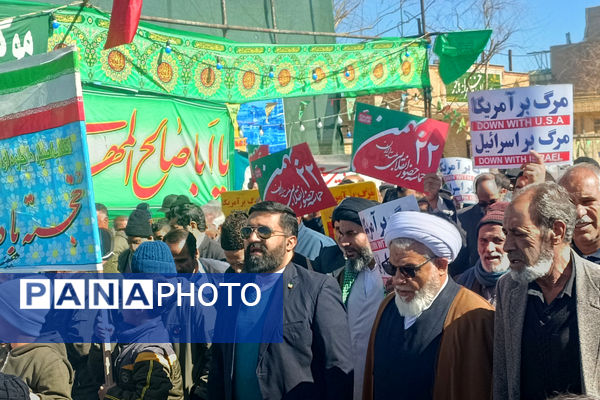 مردم شهر صغاد حامی آرمان‌های انقلاب با حضور در راهپیمایی ۲۲ بهمن