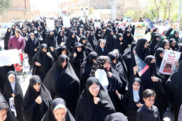 راهپیمایی روز قدس در شهر قنوات قم