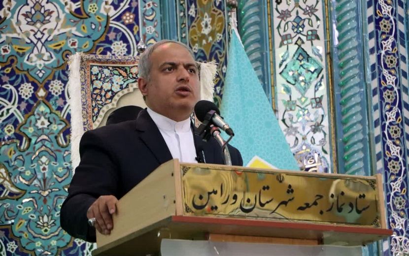  سخنرانی مدیر کل آموزش و پرورش شهرستانهای استان تهران پیش از خطبه‌های نماز عبادی و سیاسی جمعه ورامین به مناسبت هفته بزرگداشت مقام معلم 