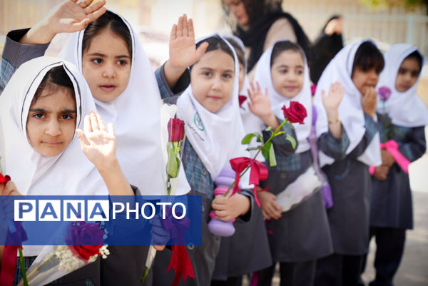 بهار کودکی در آستانه مهر؛ شکوفههای دبستان شمیم فاطمه