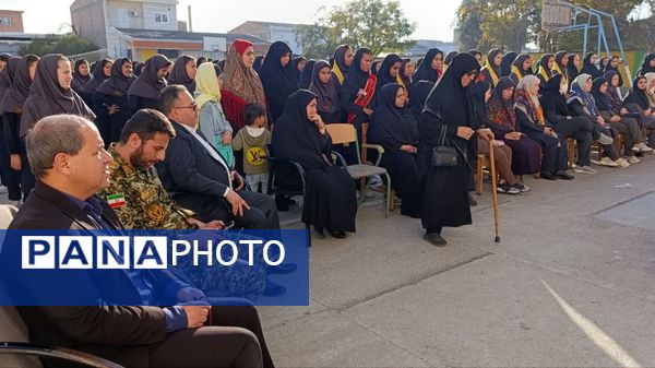 طنین سلام دانش‌آموزان بندرترکمن به شهدای خوشنام