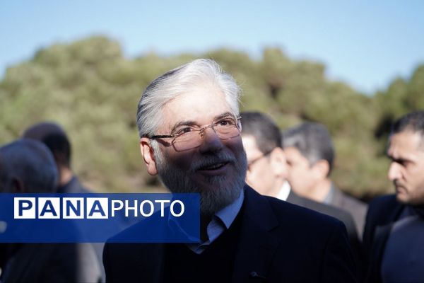 هم‌اندیشی بسیج اساتید با وزیر علوم، تحقیقات و فناوری مشهد