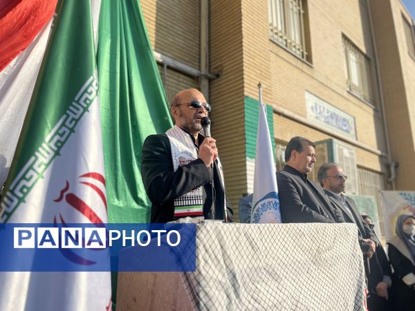 پایان مسیر عاشقی با بدرقه پیکر شهید گمنام