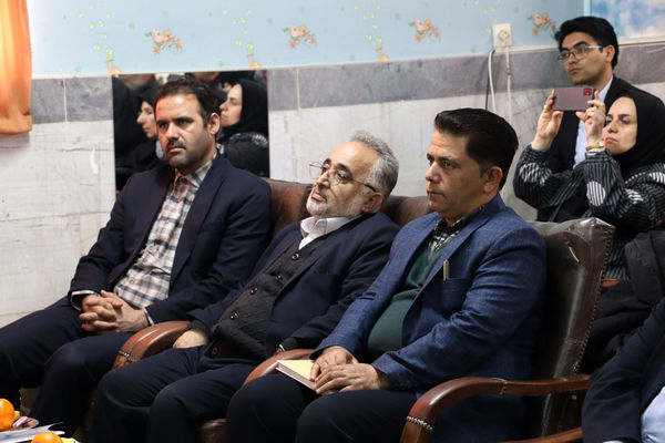 افتتاح اتاق قصه‌گویی تخصصی ناشنوایان در تبریز