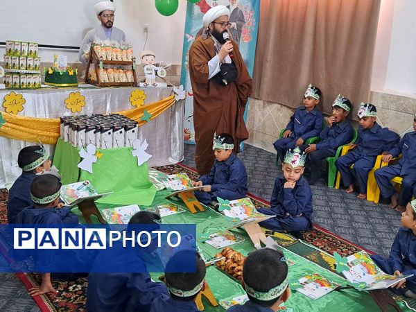 جشن قرآن در دبستان حاج محمد عجب شیر 