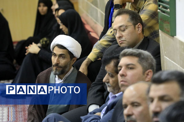 دیدار جوانان و پیشکسوتان ورزش خراسان‌جنوبی با نماینده ولی‌فقیه 