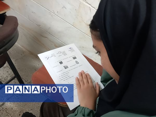 امتحانات نوبت اول در دبیرستان نمونه اندیشه 