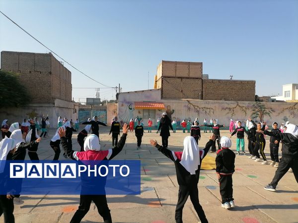 المپیاد ورزشی در مدرسه شهید نجفیان خلیل آباد 