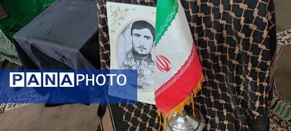 محفل انس با قرآن در ماه مبارک رمضان در مدرسه شهید خاقانی شیروان