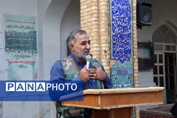 دانش‌آموزان کوهدشتی در یادمان شهدای هویزه