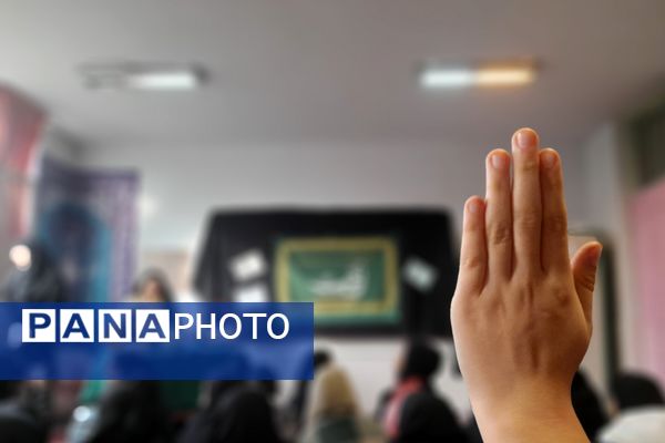 جشن روز مادر در مدارس شهید سرافراز و تربیت اسلامشهر