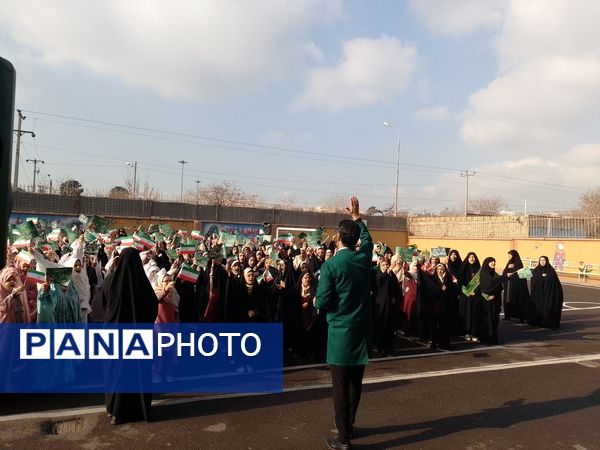 جشن ولادت حضرت رقیه در مدرسه طهوریان۲ ناحیه پنج