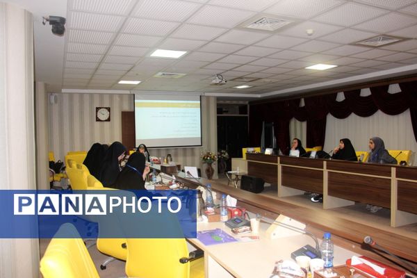 نشست قطب ۵ دوازدهمین دوره مجلس دانش‌آموزی به میزبانی استان آذربایجان شرقی