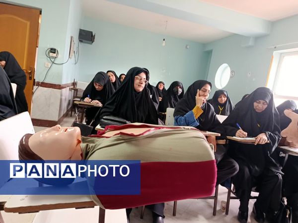 برگزاری کارگاه‌های مهارتی ویژه مربیان کاردان سازمان دانش‌آموزی قم