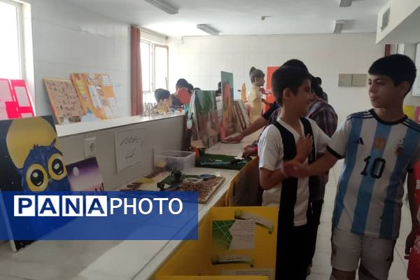 نمایشگاه آثار طرح جابر بن حیان در آموزشگاه معارف ۶ ناحیه ۳شیراز 