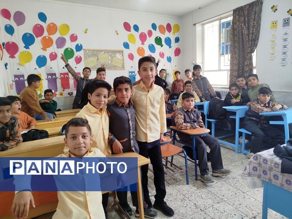 آغاز بازگشایی مدارس و شور و حال دانش آموزان دبستان شهید پسندیده فدافن در نخستین روز پاییز