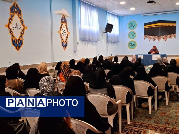 تشکیل انجمن اولیا و مربیان در دبیرستان حسن زاده اصفهانی 
