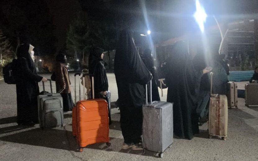 اعزام دانش‌آموزان دختر استان فارس به حج عمره