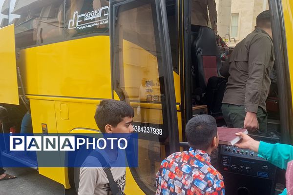 بزرگ مردان کوچک به سرزمین نور رهسپار شدند