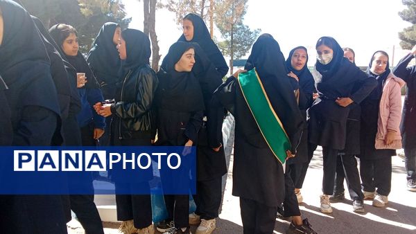 سه شنبه های مهدوی در دبیرستان دخترانه شهید مجید دهنوی نیشابور