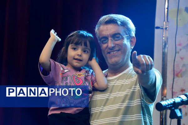 فرهنگسرای بروجن، میزبان ستایش‌گران دانش