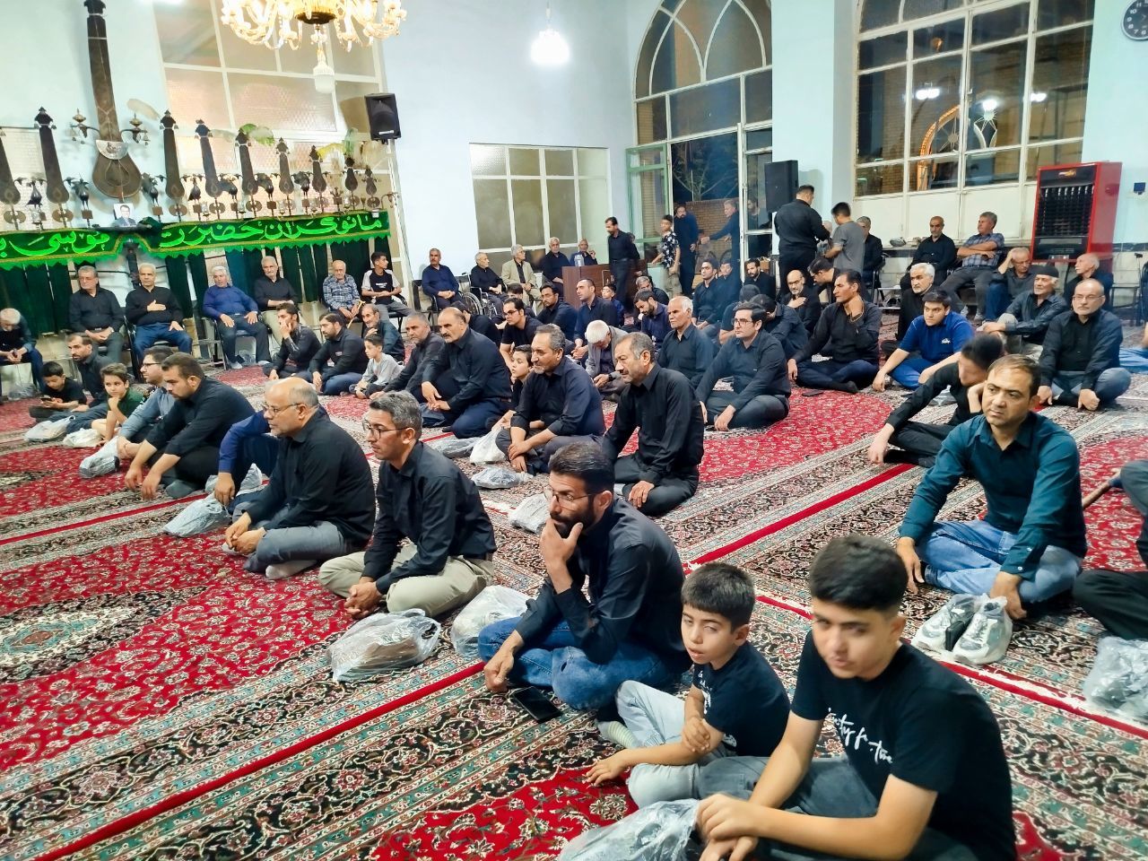 کاشمر، پرچم‌دار عزای حسین (ع)