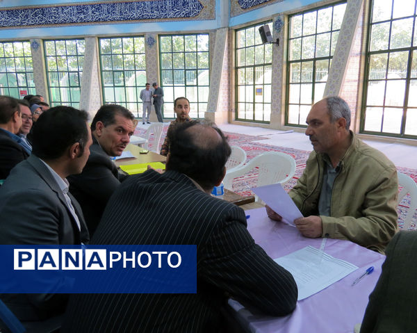 برپایی میز خدمت آموزش و پرورش خراسان شمالی