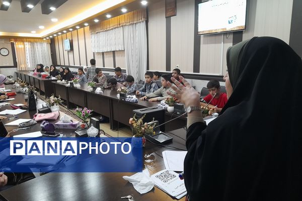 کارگاه آموزشی خبرگزاری پانا در اداره آموزش و پرورش ناحیه ۳ شیراز