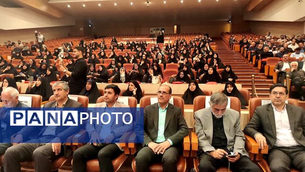 گرامیداشت مقام شهید گمنام 