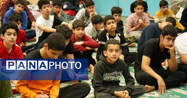 اعتکاف دانش‌آموزی در قائمشهر