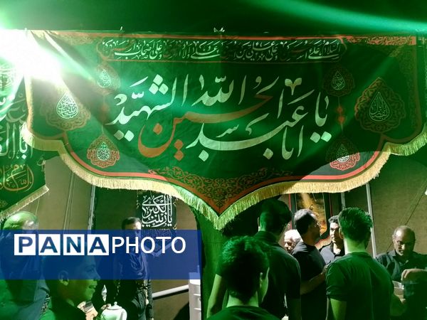 برپایی موکب به همت خادمان مردمی در خلیل آباد