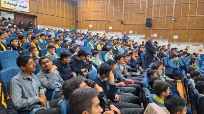 آئین گرامیداشت یاد و خاطره شهید فهمیده و ۳۶هزار شهید دانش‌آموز در کانون شهید فهمیده کرج 