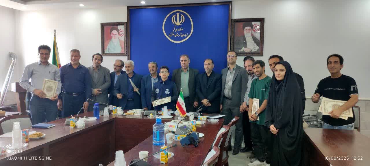 دورهمی صمیمی خبرنگاران با فرماندار شهرستان جعفرآباد قم