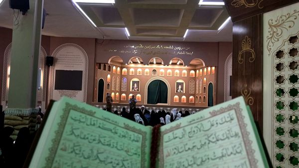 سفر دختران به سرزمین راز و نیاز؛ بازخوانی حماسه در قامت میراث‌داران نور