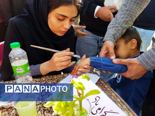 روز دانش‌آموز، روز خروشِ آگاهی و شادابی