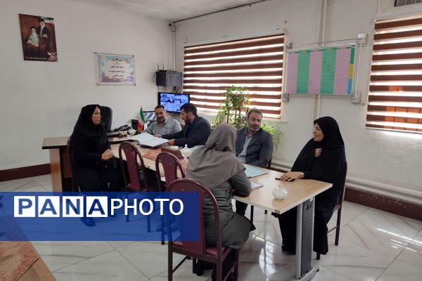 نوسازی و انجام اقدامات پروژه مهر در استقبال از بازگشایی مدارس در مدرسه عطیه شهرستان ملارد