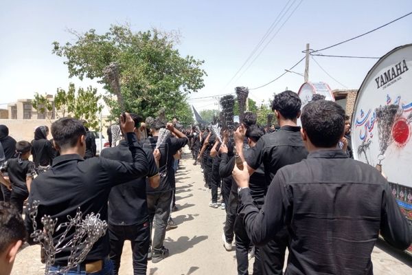 بزرگترین همایش روز عاشورای حسینی در دهنو خلیل‌آباد