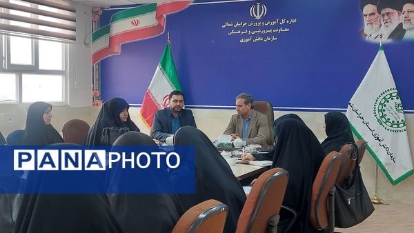 نشست «نقش دانش‌آموزان در دشمن‌شناسی و یهودستیزی» در سازمان دانش‌آموزی استان خراسان شمالی