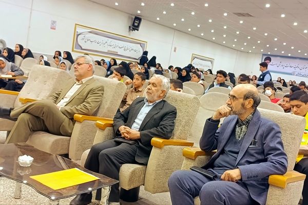 نشست هم‌اندیشی رابطین خبرنگاران پانا در خلیل‌آباد