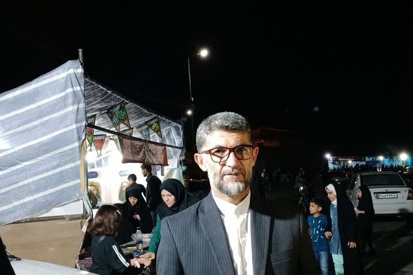 عشق و شور دانش‌آموزان به اباعبدالله در موکب جاماندگان اربعین در جریان است