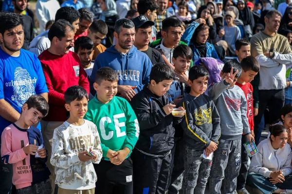 همایش پیاده‌روی خانوادگی در محمدشهر کرج 